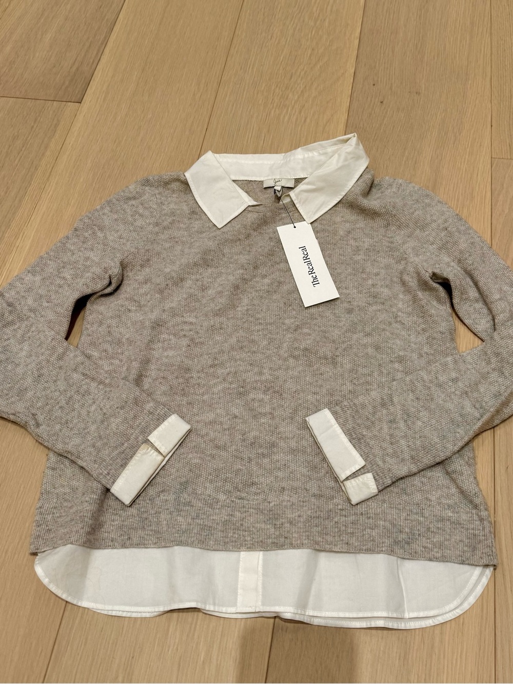 Joie Grey Sweater with White Collar & Hem - Picture 10 of 11